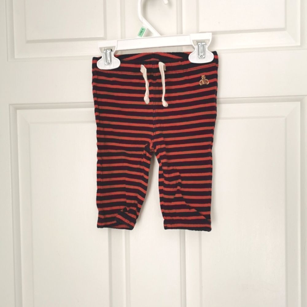 3/$10 Baby Gap pants 3-6 m